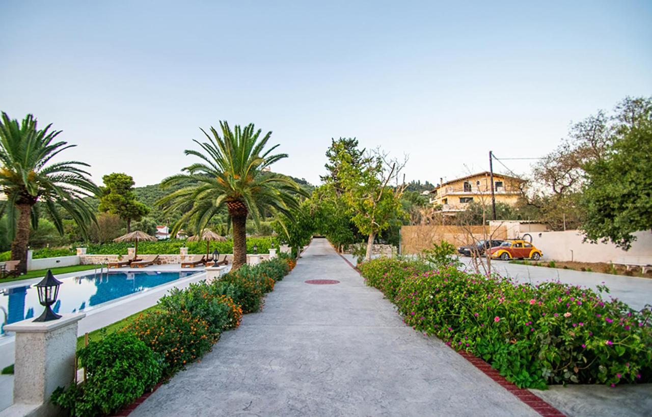 Zissis Villa & Pool 5Min Drive To Beach Kato Yerakarion ภายนอก รูปภาพ