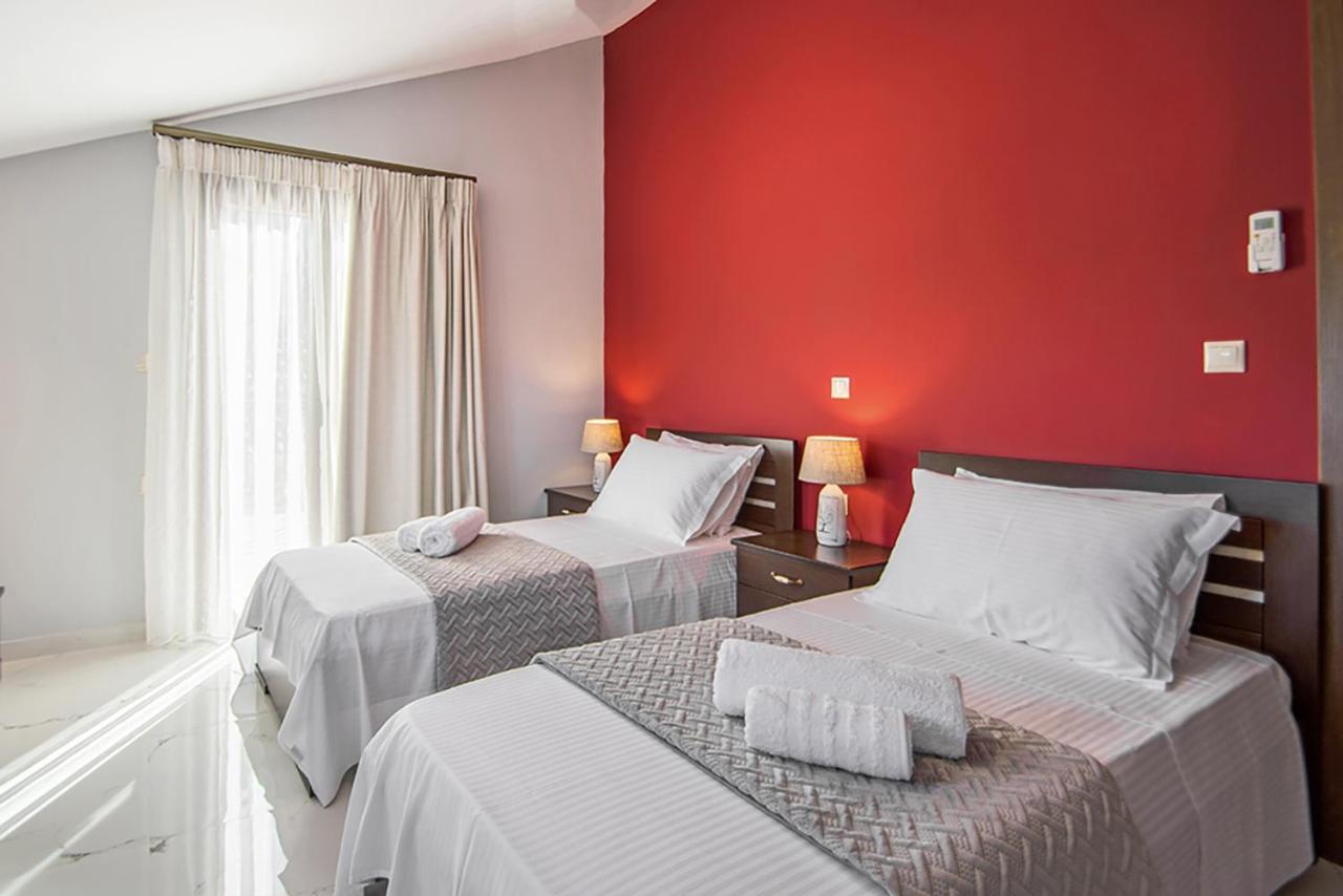 Zissis Villa & Pool 5Min Drive To Beach Kato Yerakarion ภายนอก รูปภาพ