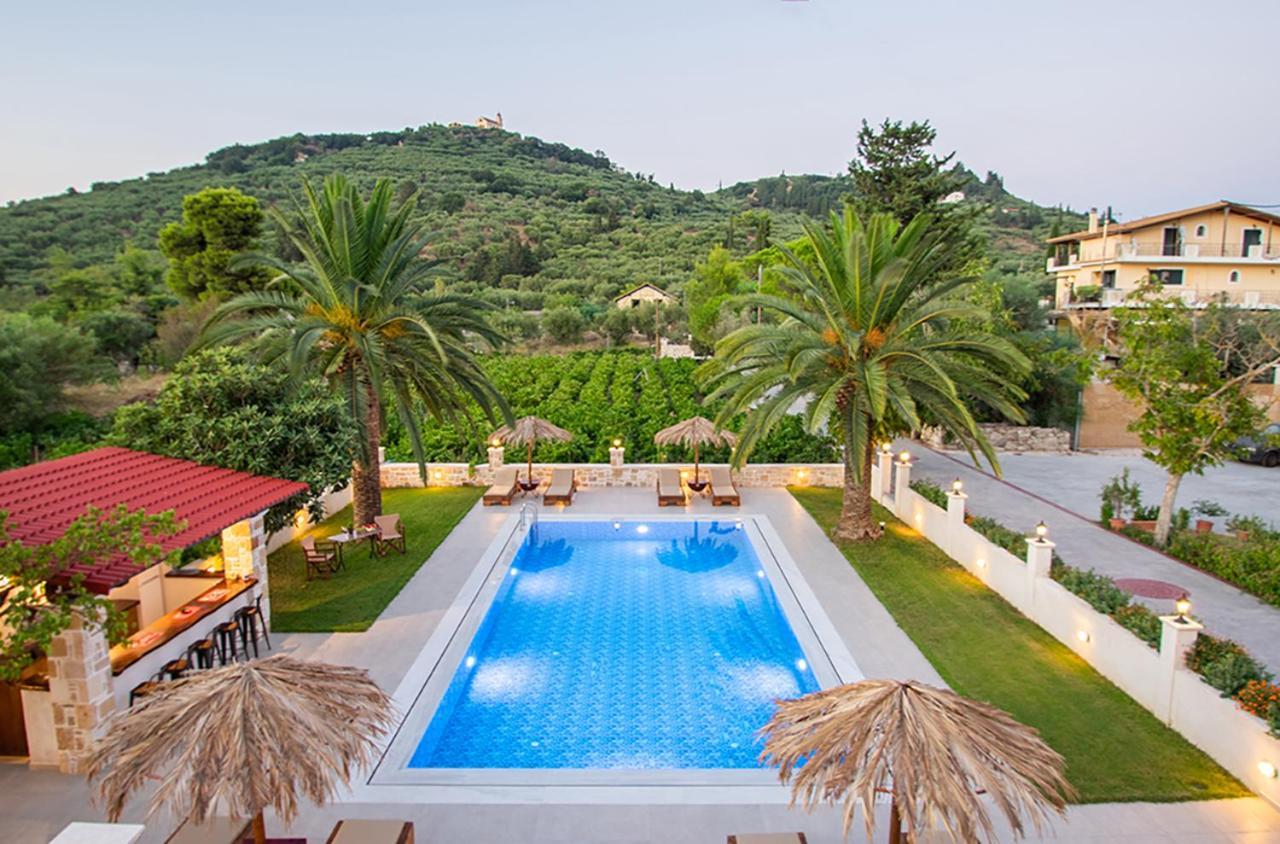 Zissis Villa & Pool 5Min Drive To Beach Kato Yerakarion ภายนอก รูปภาพ